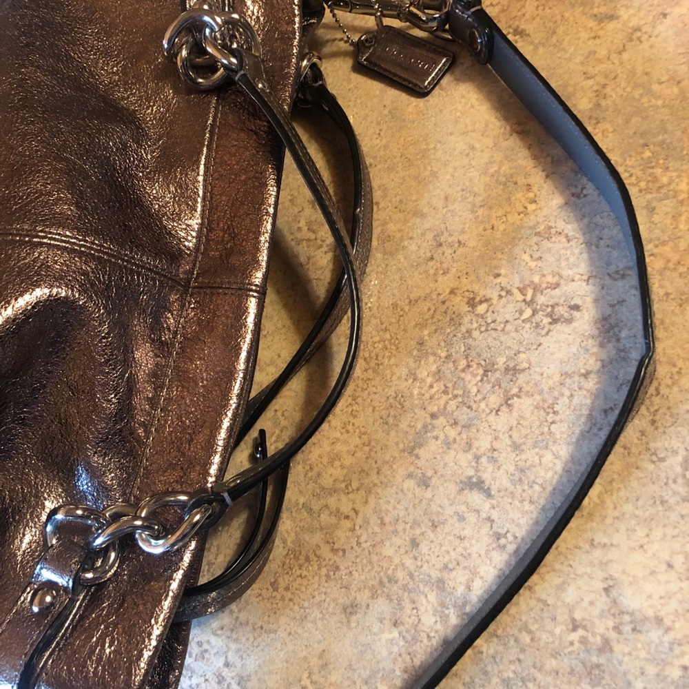 Coach Brooke Metallic Pewter Slouch Hobo Bag barely used - Picture 4 of 10